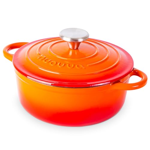Casseruola in Ghisa Smaltata, Pentola Olandese Antiaderente con Coperchio, Induzione/Gas/Forno, Cottura Omogenea – 2.1 Liter 20cm Arancione – da Nuovva
