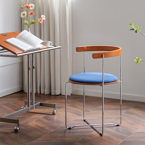Chaise de salle à manger pliante en bois pour optimiser les petits salons