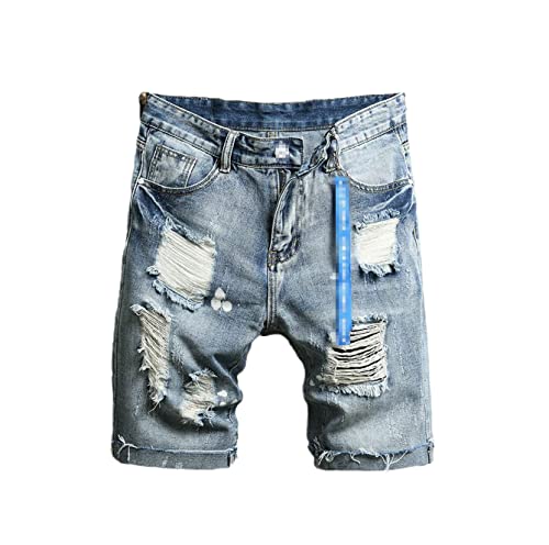 Short en jean à trous idéal pour les vacances et sorties d'été