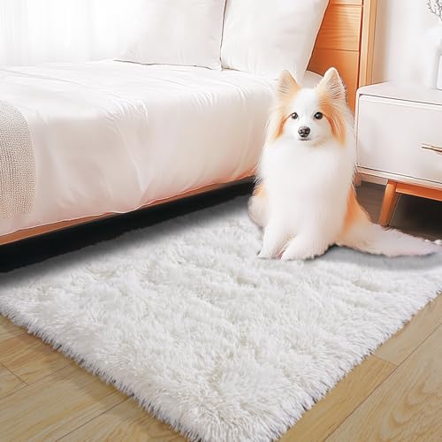 KING DARE 2x3 Area Rugs for Bedroom, Cream White Small Throw Rug for Dorm, Soft Fluffy Shaggy Plush Fuzzy Shag Non-Slip Washable Carpet for Bedside Closet Girls Boys Room