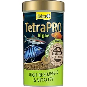 Tetra Pro Algae Multi-Crisps – Premium fish food with algae concentrate for increased strength, 250ml