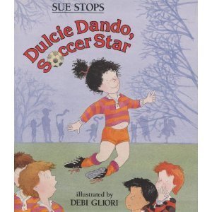 Hardcover Dulcie Dando, Soccer Star Book