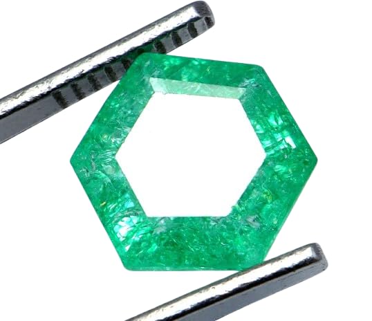 Émeraude verte naturelle 12.55 carats pour création de bague sur mesure homme femme