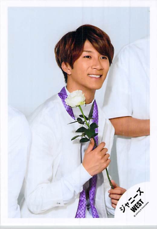 Amazon.co.jp: ジャニーズWEST 濱田崇裕 公式写真 写真 フォト