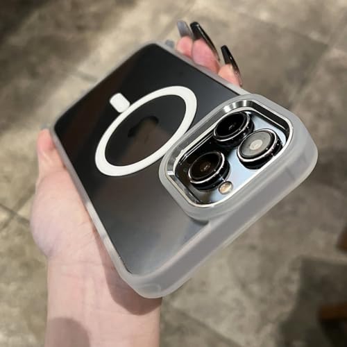 Coque transparente magnétique iPhone 12 Pro idéale pour charger sans fil en voiture