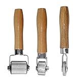 MATERIAL - Die Schalldämpfungswalze besteht aus einer Metallwalze, einem Holzgriff und einem Metallverbinder.