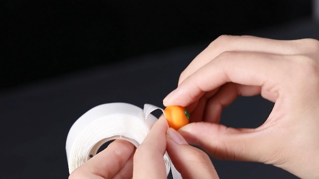 LMJIA 100PC Balloon Adhesive dots Two-Sided Adhesive Dots Clean Removable Non-Marking Adhesive Dots Adhesive for Crafts Balloons Holiday Party Decorations - Image 8