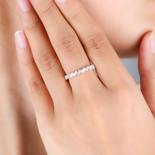 Moissanite Wedding Bands for Women, Moissanite Engagement Rings for Women 925 Sterling Silver Ring Stackable Promise Rings for Her Travel Wedding Ring Size 3-102