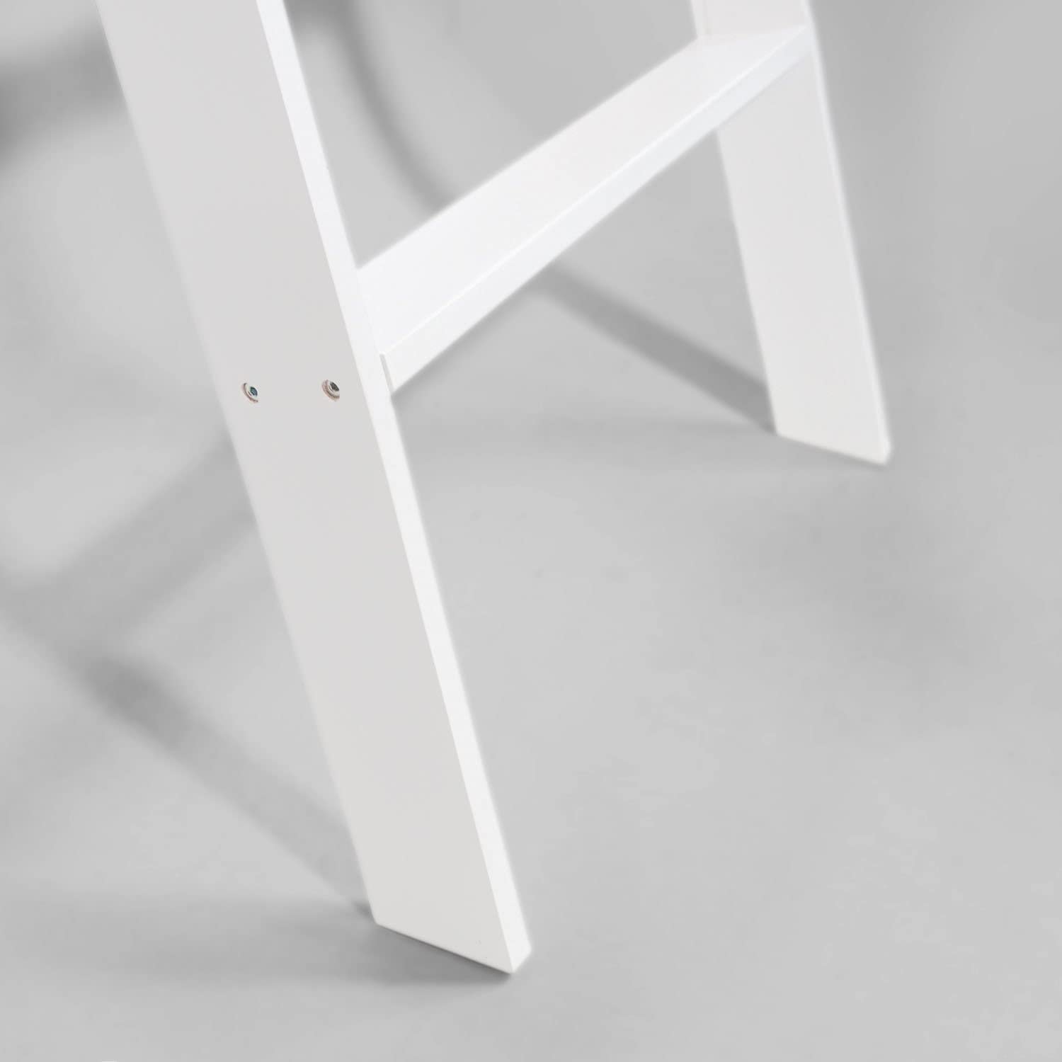 AVAFORT Wall-Leaning Wood Blanket Towel Ladder (White)