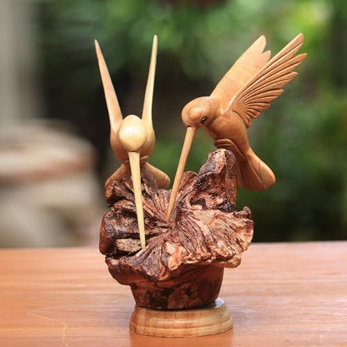 Escultura artesanal de madera, pareja de colibríes 7.5" H x 6" W miniatura 6