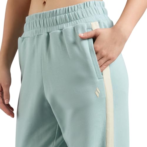 Image of Skechers Women Pants