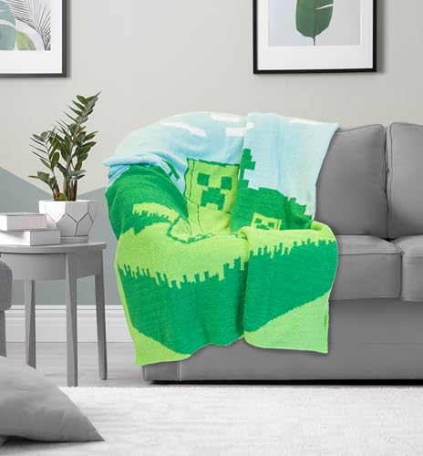 Image of Jay Franco Minecraft Creeper Feather Knit Fluffy Throw Blanket - Fuzzy Blanket Measures 50 x 60 Inch - Super Soft Lightweight Gamer Bedding