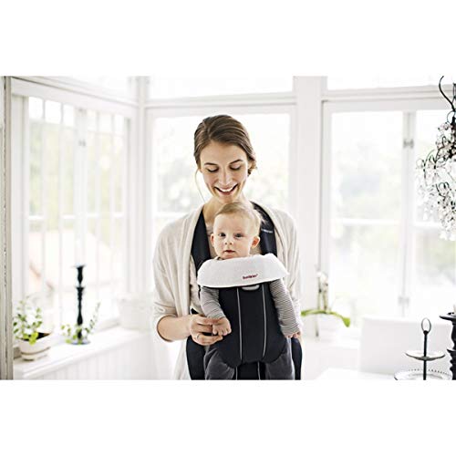 BabyBjörn Pack de 2 Baberos para Mochila Porta Bebé, Blanco