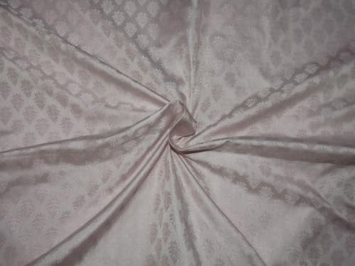 Tissu brocart de soie rose layette de 111,8 cm pour confectionner une robe de baptême