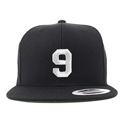 Gorra snapback plana bordada con hilo blanco miniatura 1