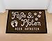 MoonWorks® Fußmatte Füße und Pfoten Hier abtreten Spruch lustig Hund Katze Haustier-Besitzer rutschfest & waschbar Schwarz 60x40cm