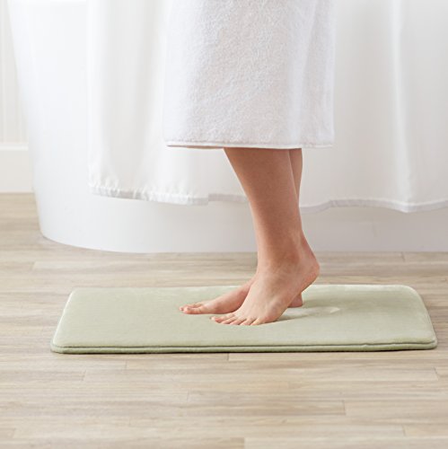 AmazonBasics Memory Foam Bathmat - 46 x 71 cm, Sage