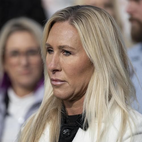 Trump’s U-turn on the Epstein files and his bust-up with Marjorie Taylor Greene Podcast Por  arte de portada