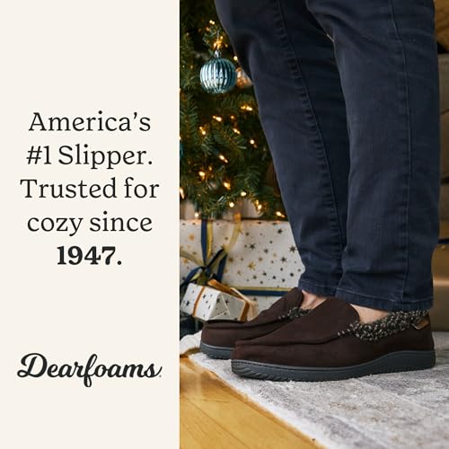Image of Dearfoams Men's Eli Microfiber Indoor /Outdoor with Whipstitch Detail Suede Moccasin Slipper