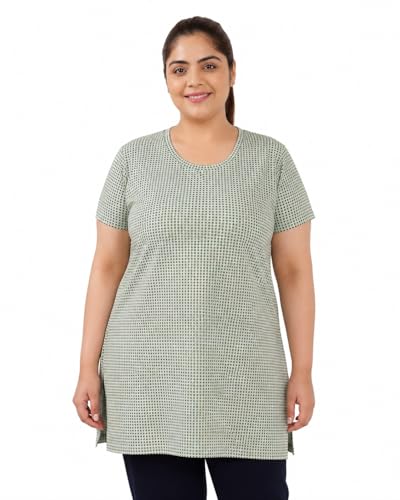 Image of In Love Women's All-Over Printed Cotton Plus Size Longline T-Shirt with Pockets