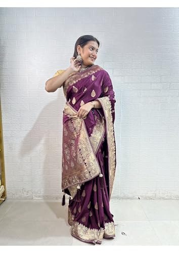 Image of Women's Banarasi Silk Georgette Saree Featuring Silver Sequin And Mirror Work