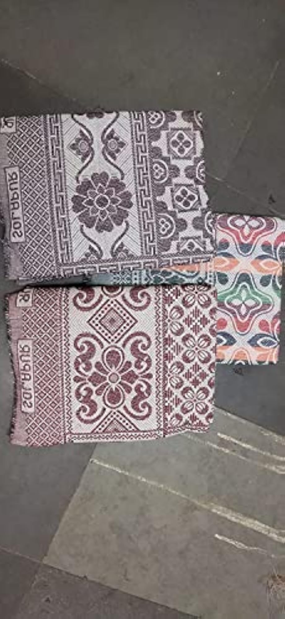 Solapur Cotton Chaddar Blanket, Red Pack of 1