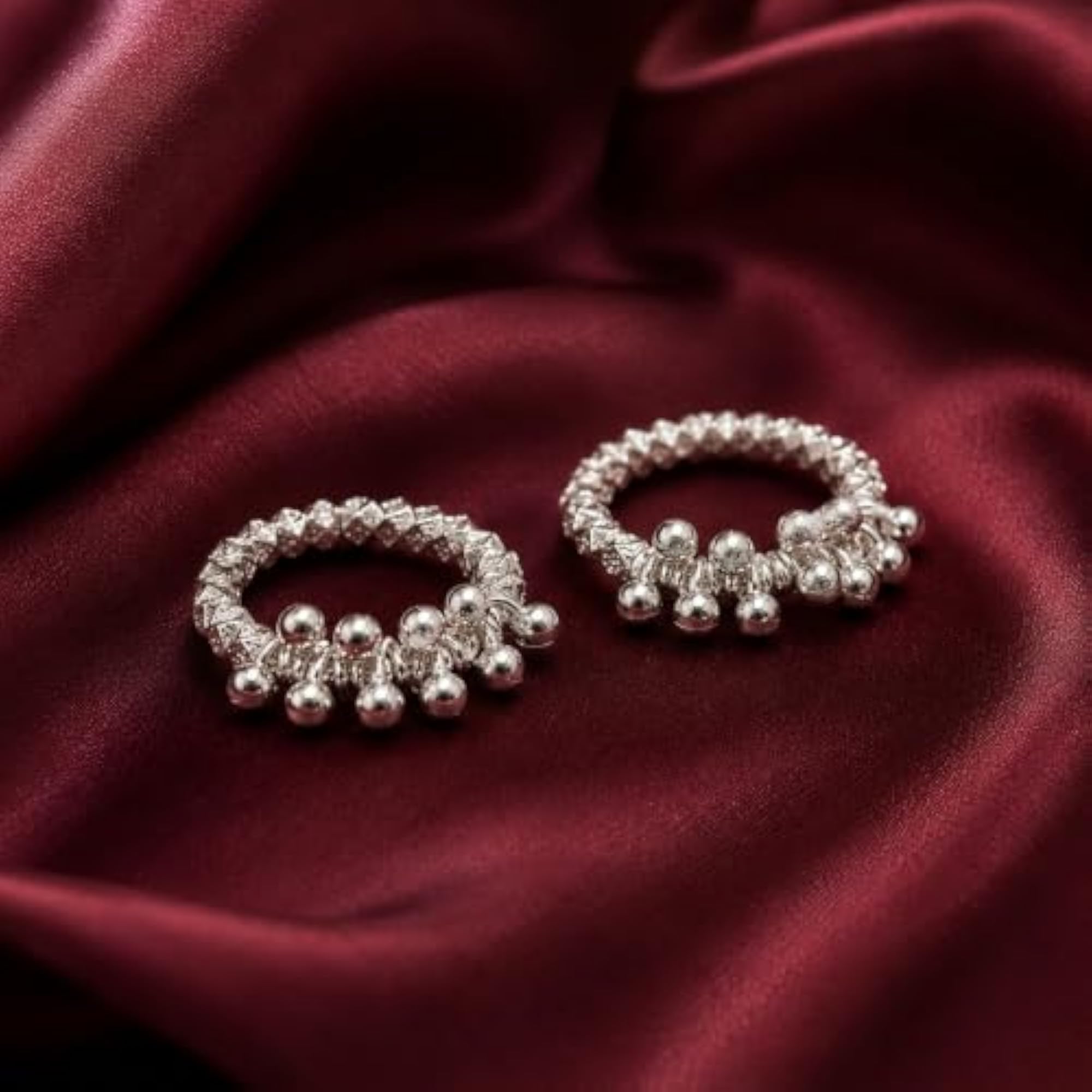 Adjustable Silver Finish Traditional Toe Rings for Women