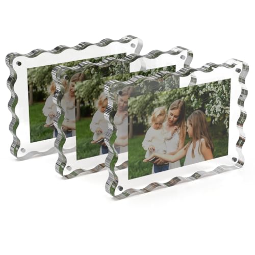 CHEGIF Acrylic Picture Frame 4x6 Acrylic Magnetic Picture Frames Double Sided Clear Photo Frame 10+10mm Thick Scalloped Picture Frame Freestanding for Desktop Display 3 Pack