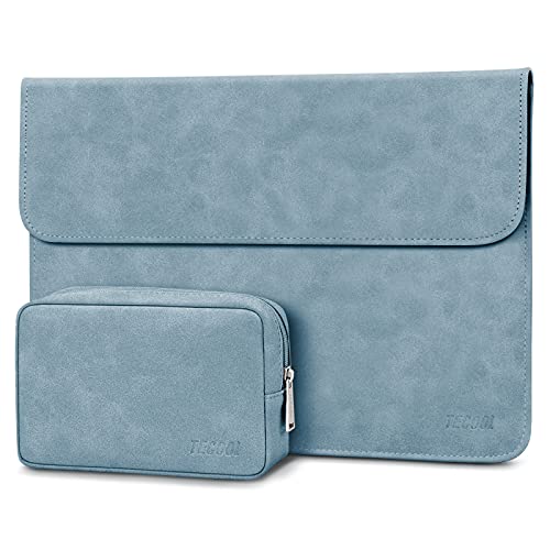 [Funzioni Multiple]: La morbida microfibra interna protegge il tuo laptop dai graffi. La custodia notebook da 13 pollici può essere utilizzata come tappetino per mouse o pad per laptop.