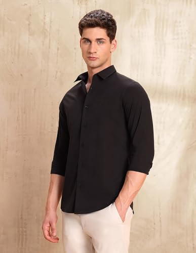 Image of U.s.Polo Association Men's Tailored fit Equestrian Aisle Theater Shirt