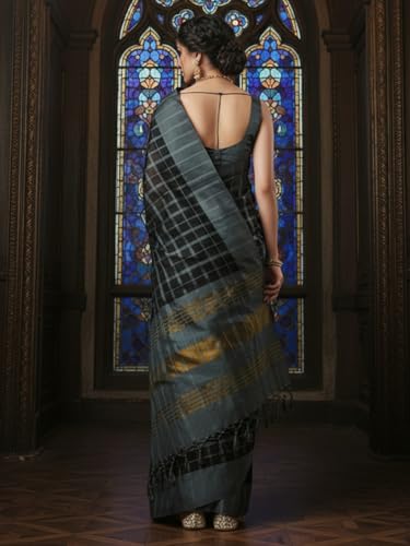 Image of AKHILAM Women's Kanjivaram Woven Soft Silk Saree With Blouse Piece