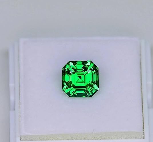 10 Ct Natural Colombian Green Emerald Asscher Cut Certified Loose AG Gemstone