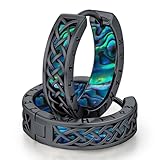 Boucles d'oreilles Viking : Plongez dans le monde enchanteur de la mythologie nordique avec nos boucles d'oreilles runes vikings soigneusement conçues. Ces boucles d'oreilles de style rétro rendent hommage à la riche tradition des runes nordiques, ce...