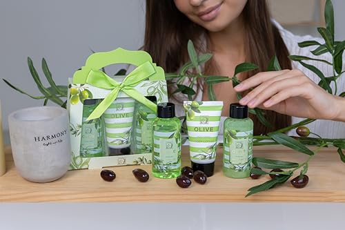 Accentra – Duschset Frauen Geschenkset OLIVE in schöner Geschenkbox – 3-teiliges Pflegeset mit Duschgel, Bodylotion und Schaumbad – Wellness Geschenk Set zum Valentinstag, Muttertag & Weihnachten