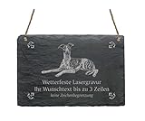 Motive und Texte werden mittels wetterfester Lasergravur auf die Schieferplatte gebracht