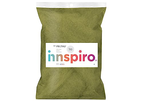 Feutre de laine vert mousse pour tapis de jeux et décors de table
