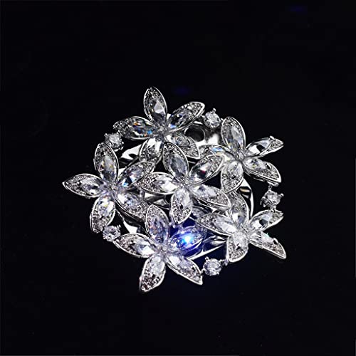 Broche fleur de cerisier et boucle de foulard pour sublimer vos looks quotidiens