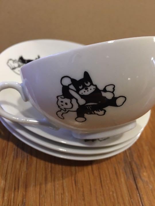 昭和レトロ　のらくろ　お皿 Amazon.co.jp: 昭和レトロ ヴィンテージ のらくろ相撲カップ