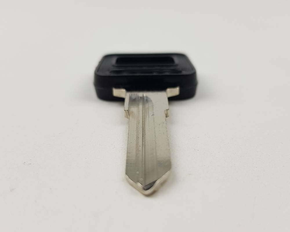 Amazon.com: Ignition Blank Uncut key for Volvo 740 760 780