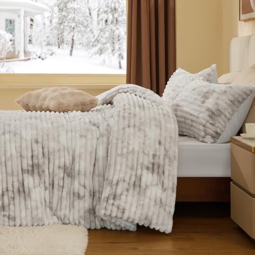 Image of BEDELITE Fleece Full Comforter Set -Super Soft & Warm Fluffy Grey&White Bedding, Luxury Fuzzy Heavy Bed Set for All Season with 2 Pillow Cases
