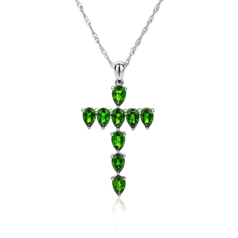Pendentif croix diopside argent pour femme avec sa chaîne de 45cm