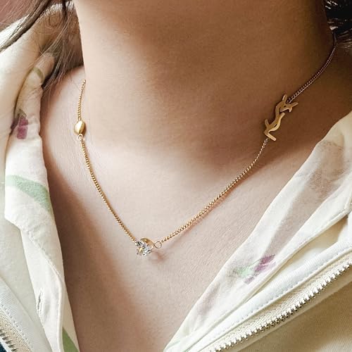 18K Gold Plated Luxury Heart Necklace for Women Gold Letter Necklace Exquisite Monogram Interwoven White Stone.2