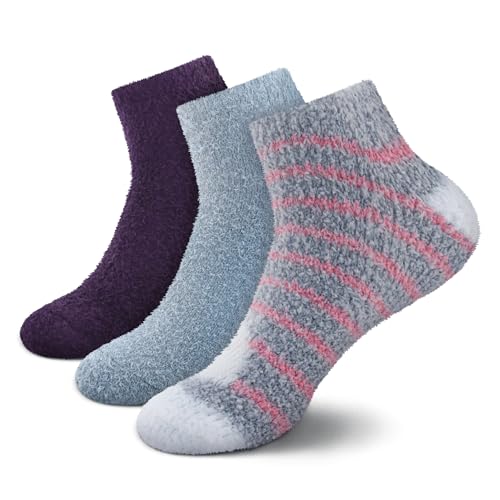 Image of BambooMN Women's Feather Yarn Super Soft Ankle Socks - Assorted Colors - 3 Pairs