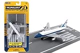 Daron Worldwide Trading RW015 Daron Runway24 Air Force One Boeing 747 Diecast