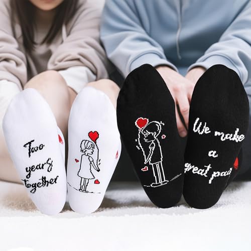 2nd Anniversary Cotton Gift Set – 2 Pairs of Romantic Cotton Couple Socks with 2 Years Anniversary Card & Gift Box for Couples, Him, Her, Husband, Wife3