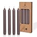 Produktbild comforder COMFORDER Stabkerzen Set, 4x Tafelkerzen einfarbig + gerippt, 20cm, 7 Stunden Brenndauer (Taupe)
