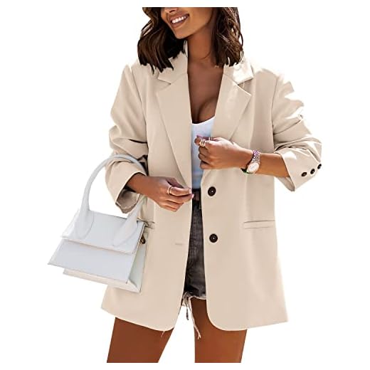 25 Chic Winter Work Outfits for Women – Stylish Office Looks for Cold Weather Oversized Blazers