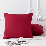 Incluye 2 fundas de almohada roja de 65 x 65 cm, no incluye almohada. 100% microfibra de alta calidad y más duradera que el algodón.