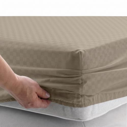 Image of Story@Home Luxe King Size Fitted Bedsheet with 2 Pillow Covers | 500 TC Egyptian Cotton Compact Yarn | 182 x 198 cm | Fits Up to 12 Inch Mattress | Checkered Jacquard | Beige | Gift Packaging