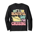 Ya sea que estés zarpando en un viaje tropical o soñando con tu próximo viaje, este diseño habla al corazón de cada entusiasta de los cruceros. Abraza el llamado del océano hoy.